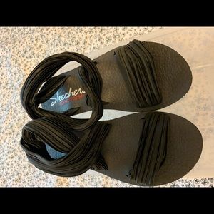 Skechers Yoga Foam Sandals
